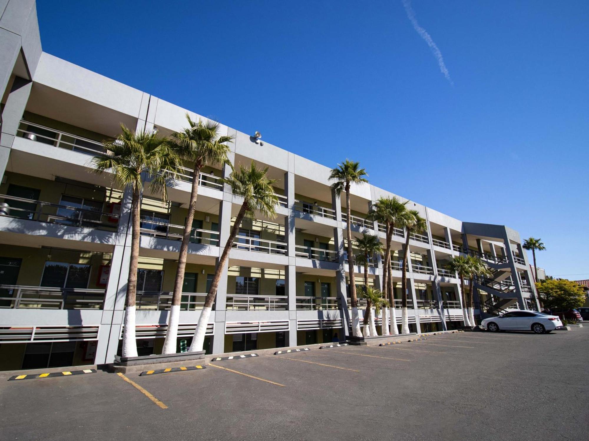 Hotel Calafia Μεξικάλι Εξωτερικό φωτογραφία