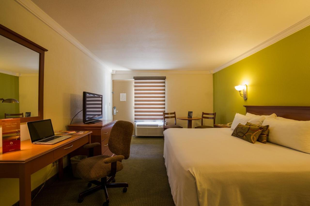 Hotel Calafia Μεξικάλι Εξωτερικό φωτογραφία